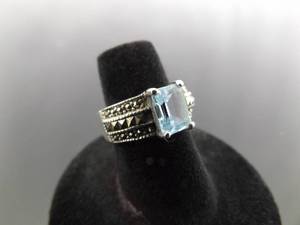 .925 Sterling Silver Art Nouveau Topaz Ring Size 5.75