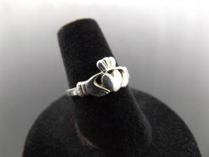 .925 Sterling Silver Irish Claddagh&nbspRing Size 6.75