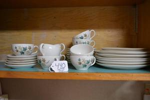 Woodbine dishes by Syracuse...