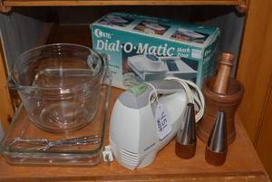 Black and Decker hand mixer, Anchor...