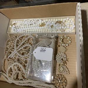 Pearl-like necklaces, bracelets and...