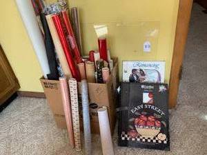 Dollhouse wallpaper and wallpaper b...