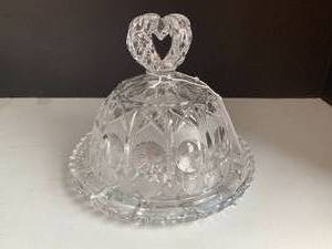 Lead crystal covered butter or chee...