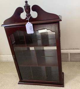 Mirrored curio cabinet, approx. 20...