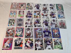 Lot of 30 Stars and Rookie Football Cards Featuring Players like Joe Flacco, Brett Favre, and Cooper Kupp with Rookie and Special Edition Cards