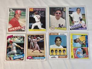 Lot of 8 Baseball Cards Featuring Pete Rose, Yogi Berra, and Johnny Bench with Record Breaker and Manager Cards.