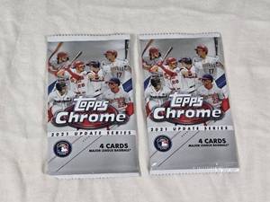 Lot of 2 Unopened Packs of 2021 Topps Chrome Update Series
