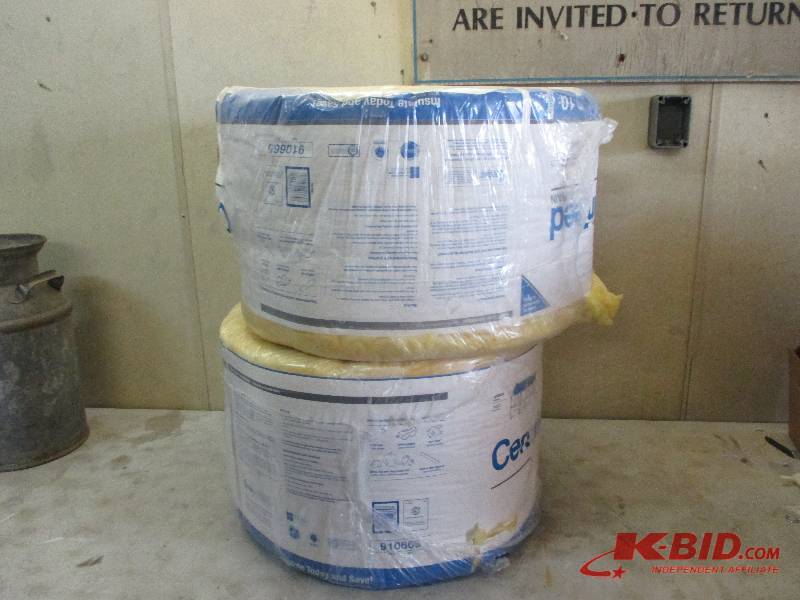 2 rolls of certainteed R19 insulation