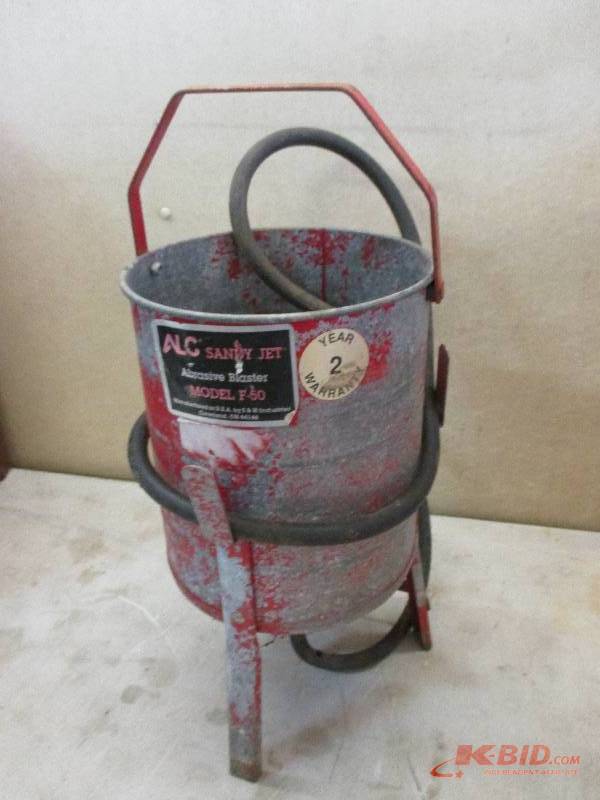 Small sandblaster