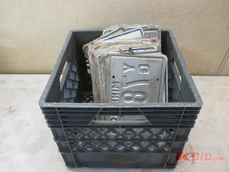 tote of license plates