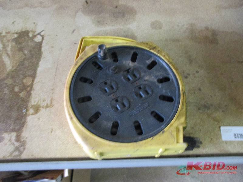 Cord reel