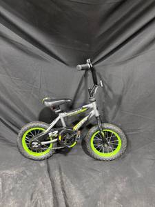 Huffy Rock It 12-inch Bicycle