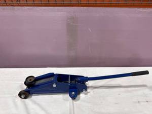 Blue Hydraulic Floor Jack
