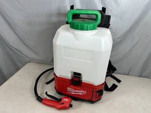 Milwaukee M18 18-Volt 4 Gal. Lithium-Ion Cordless Switch Tank Backpack Lawn Sprayer
