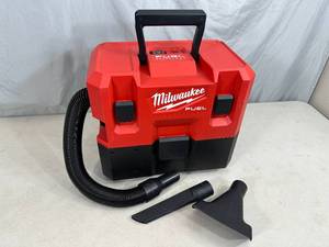 Milwaukee M12 FUEL 12-Volt Lithium-Ion Cordless 1.6 Gal. WetDry Vacuum