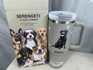 New Serengeti Vacuum Insulated Stainless Steel Tumbler with Lid - Black Lab Dog