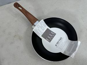 New 8 inch Elle Decor Designer Frying Pan with Wood Look Handle
