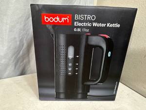 New Bodum Bistro 17 oz Electric Water Kettle