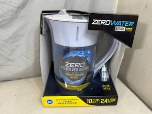 New ZeroWater 10 Cup Water Filtration Pitcher with Meter