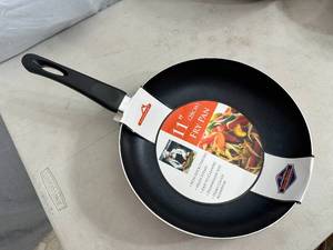 New 11 inch Aluminum Frying Pan