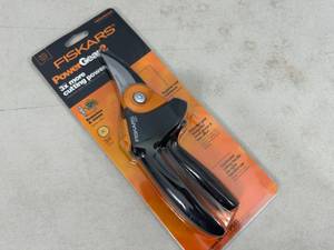 New Fiskars Power Gear 2 Pruner