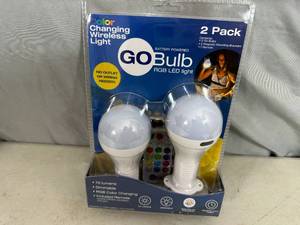 New 2 Pack Of Color Changing Wireless Light Bulbs