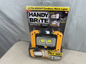New Handy Brite Ultra Bright Cordless Work Light