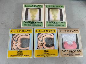 5 New Tarot Card Themed Bath Bombs