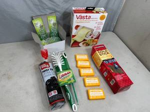 New Dr. Bronners Soaps, Vasta Slicer, Trash Bags, Brush, and More