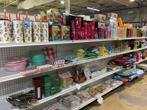 AISLE OF Party Supplies & Tumblers