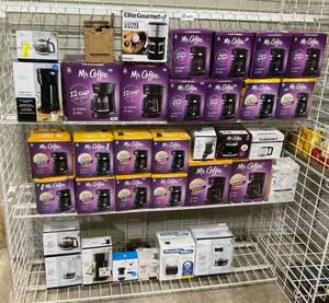 LOT OF 35 Coffee Makers & Replacements (Variety Brand)