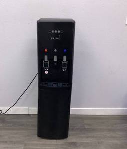 Primo Black Bottom Load Water Dispenser Htrio SIngle Serve Coffee Maker With Pod Storage Model:601258 (Used)