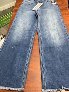 Celebrity Pink Hi-Rise Wide Leg Jeans Size 7