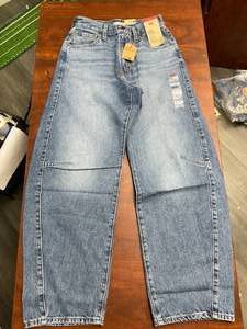 Levis Cinch Barrel Non-Strech Womens Jeans Size 26x29