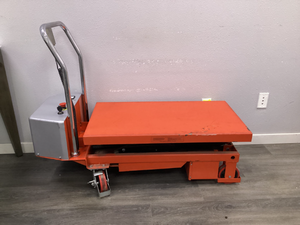 Electric Table Truck Capacity350KG Model ETFD35, 770LBS  (Missing Hydraulic Fluid, Works, Used)