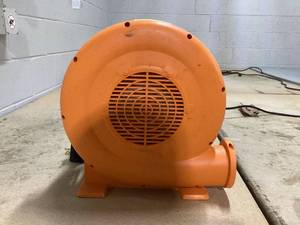 Costway 550-Watt 0.7 HP Air Blower for Inflatables