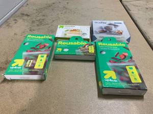 LOT OF 5 Reusable Food Storage Bags