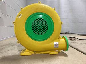 Bounce House Blower 550W Air Blower for Inflatables with Double Sided Fan Blade, Portable and Powerful for Bouncy Castle, Water Slide, Jump Slides, Inflatable Arch