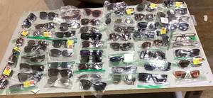 LOT OF SUNGLASSES