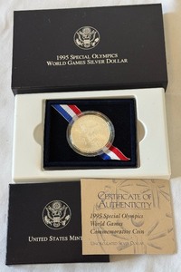 1995 W-Special Olympics World Games Uncirculated Clad Half Dollar - original package with COA