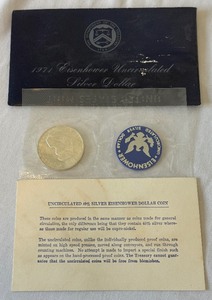 1971 S-Eisenhower Uncirculated Silver Dollar with token- original package with COA
