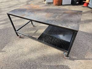 Heavy Duty Rolling Welding Table 14 Thick Metal Top with Lockable Wheels