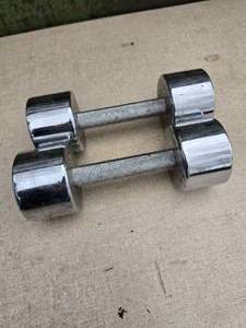 2 - 10lbs Weights