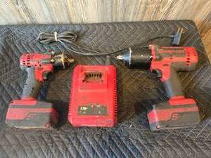 Snap-on 18V 38 and 12 Drive Cordless Impacts with Charger and 2 Batteries
