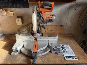 RIDGID MS1250LZ 12-in Compound Miter Saw with ExactLine