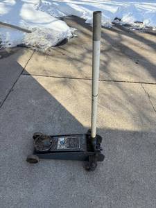 Sears 2-Ton Hydraulic Floor Jack (Model 32812160)