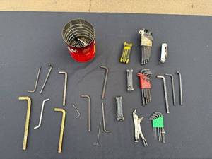 Allen Wrenches Assortment in Bucket - Hex Keys, Pliers & Bit Kit