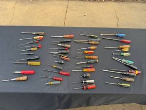 Assorted Screwdrivers - Craftsman, Stanley & Other Brands (Used)