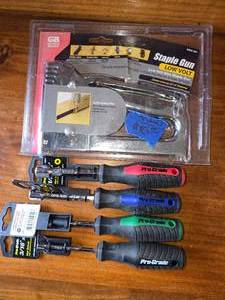 Gardner Bender MSG-301 Low Volt Wire Stapler Gun and 4 ProGrade Nut Drivers