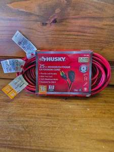 Husky 163 25 IndoorOutdoor Extension Cord NEW